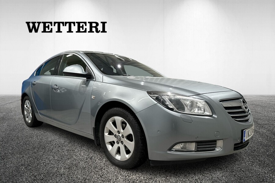 Opel Insignia vaihtoauto