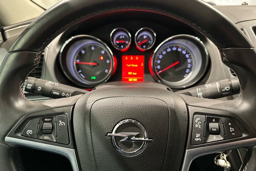 Opel Insignia vaihtoauto