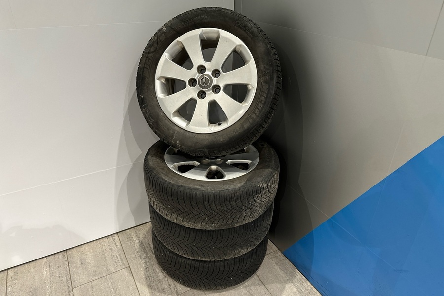 Opel Insignia vaihtoauto