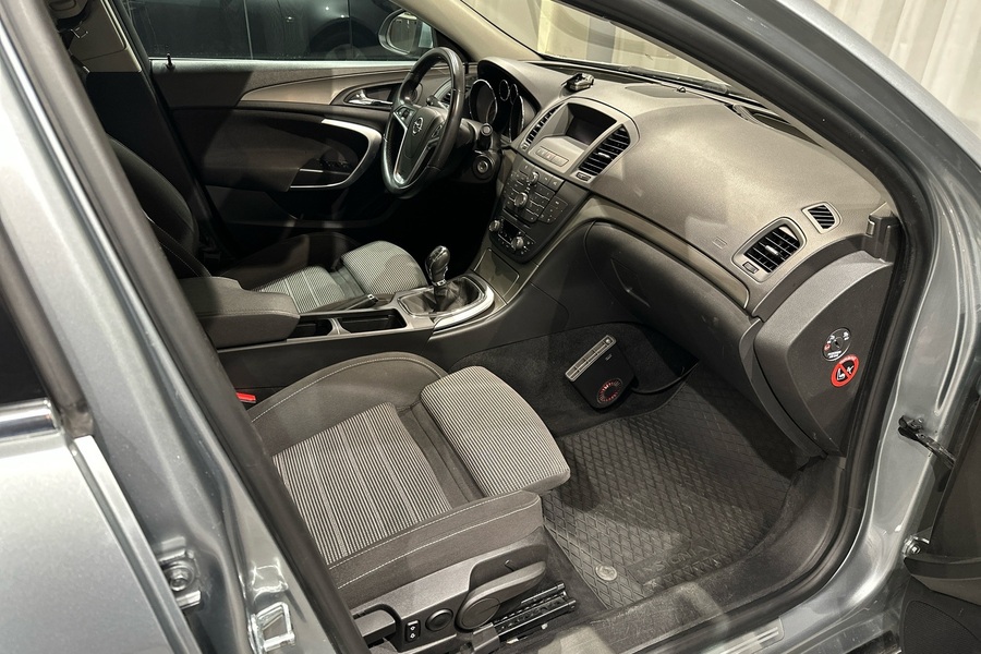 Opel Insignia vaihtoauto