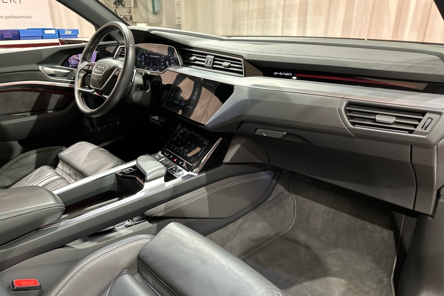 Audi e-tron vaihtoauto