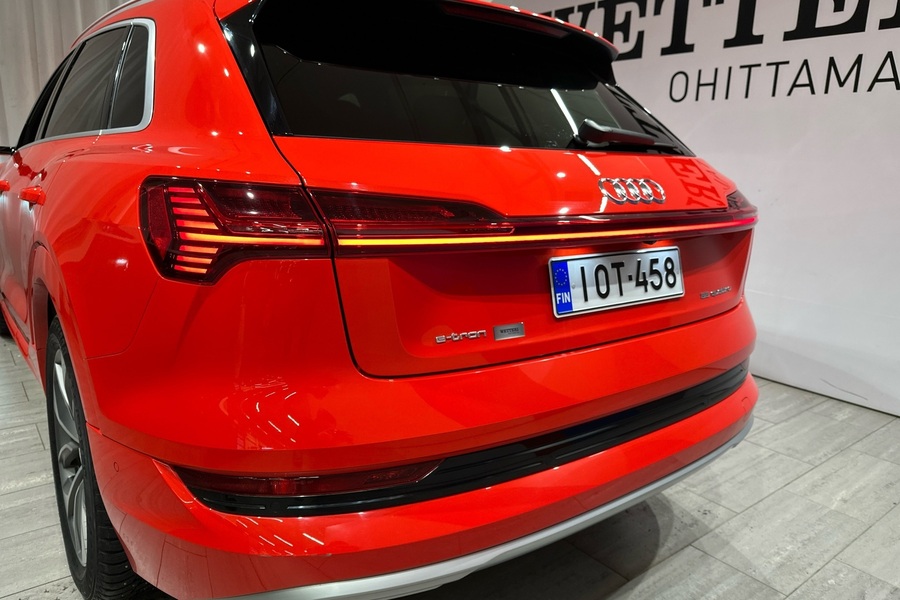 Audi e-tron vaihtoauto
