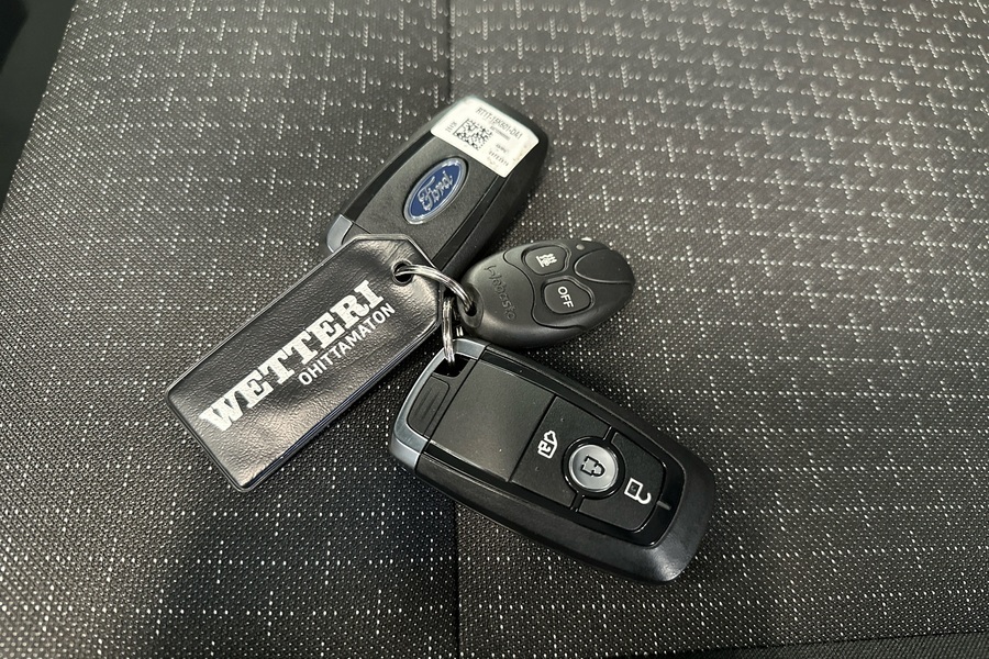 Ford Transit Custom vaihtoauto