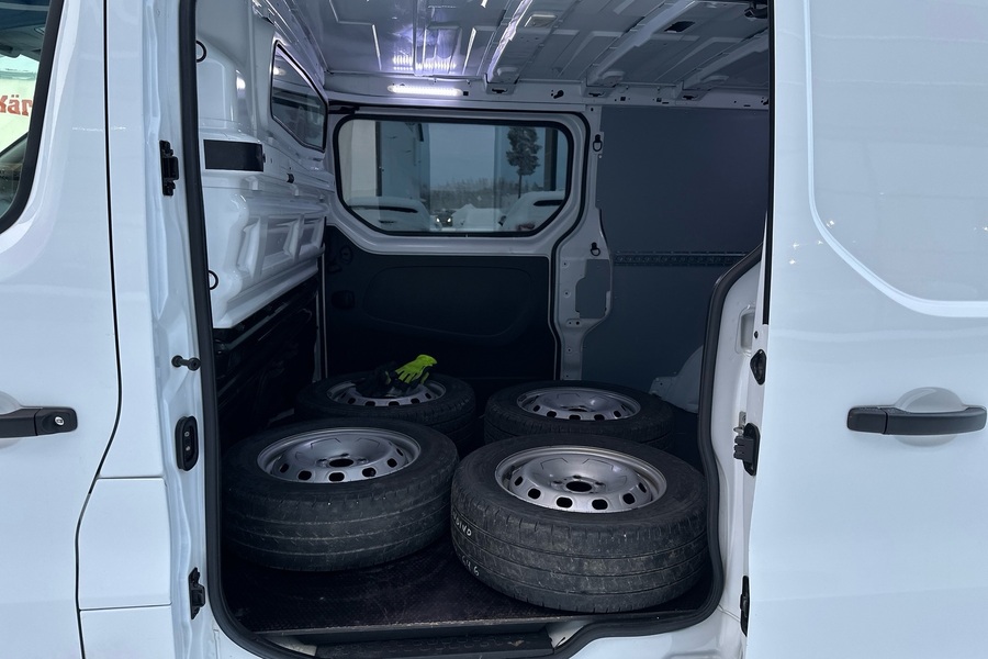 Renault Trafic vaihtoauto