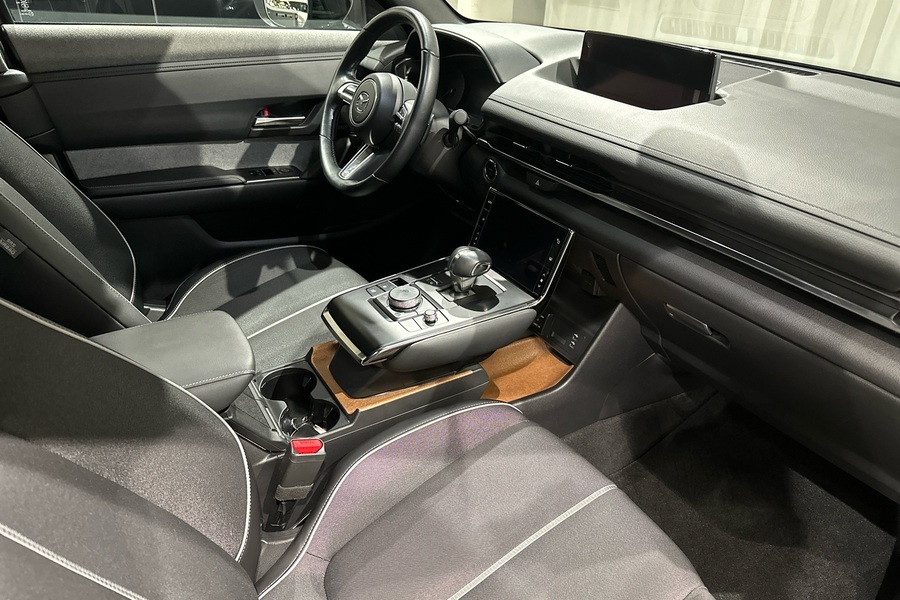 Mazda MX-30 vaihtoauto