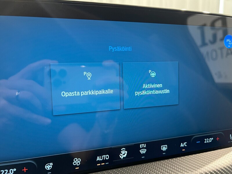 Ford Kuga vaihtoauto