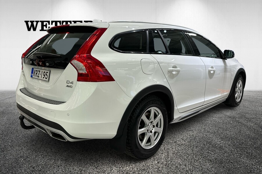 Volvo V60 Cross Country vaihtoauto