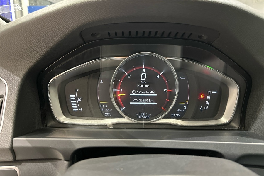 Volvo V60 Cross Country vaihtoauto