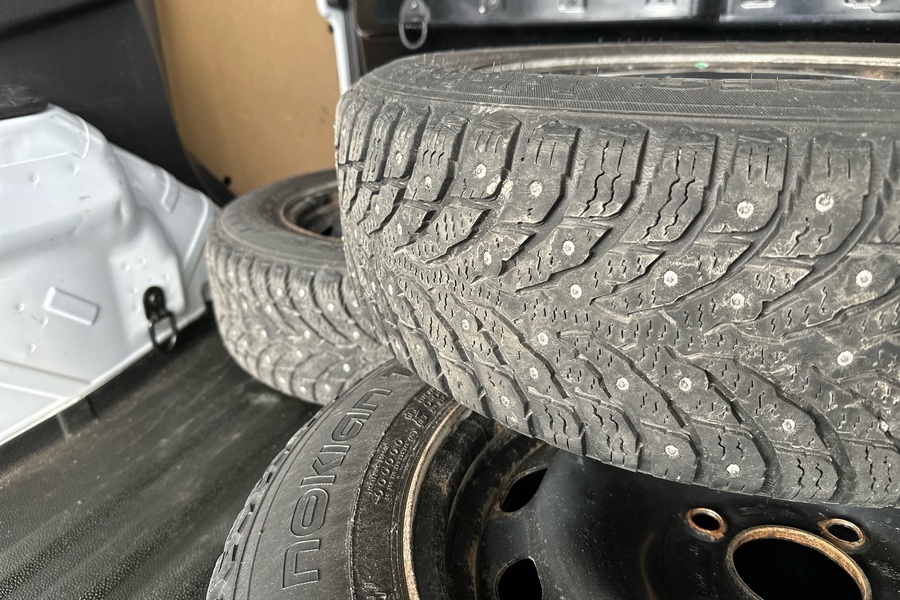 Ford Transit Courier vaihtoauto