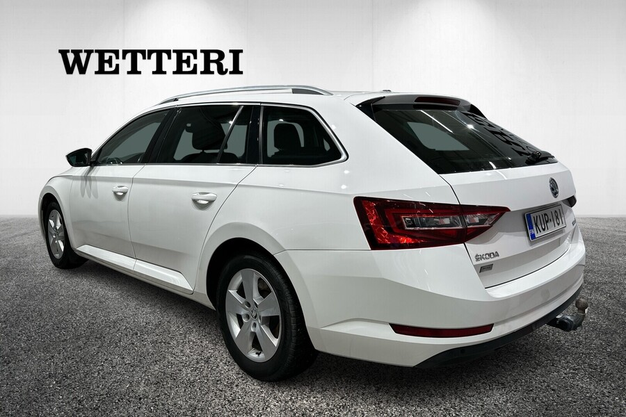 Skoda Superb vaihtoauto