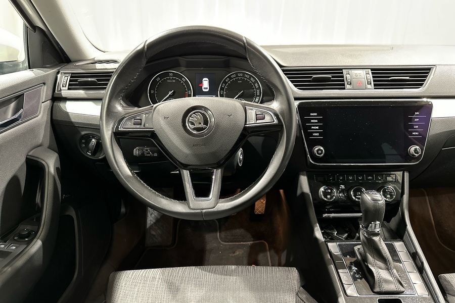 Skoda Superb vaihtoauto