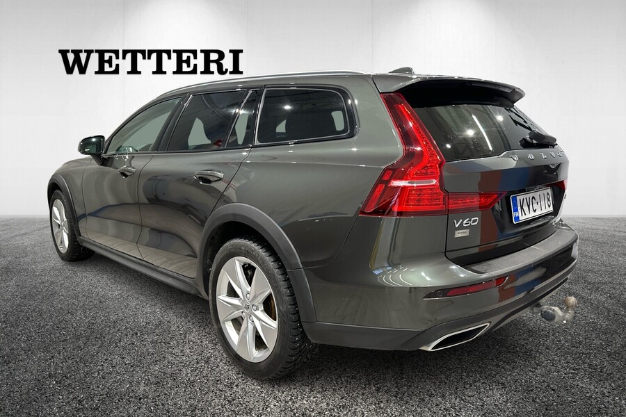 Volvo V60 Cross Country vaihtoauto