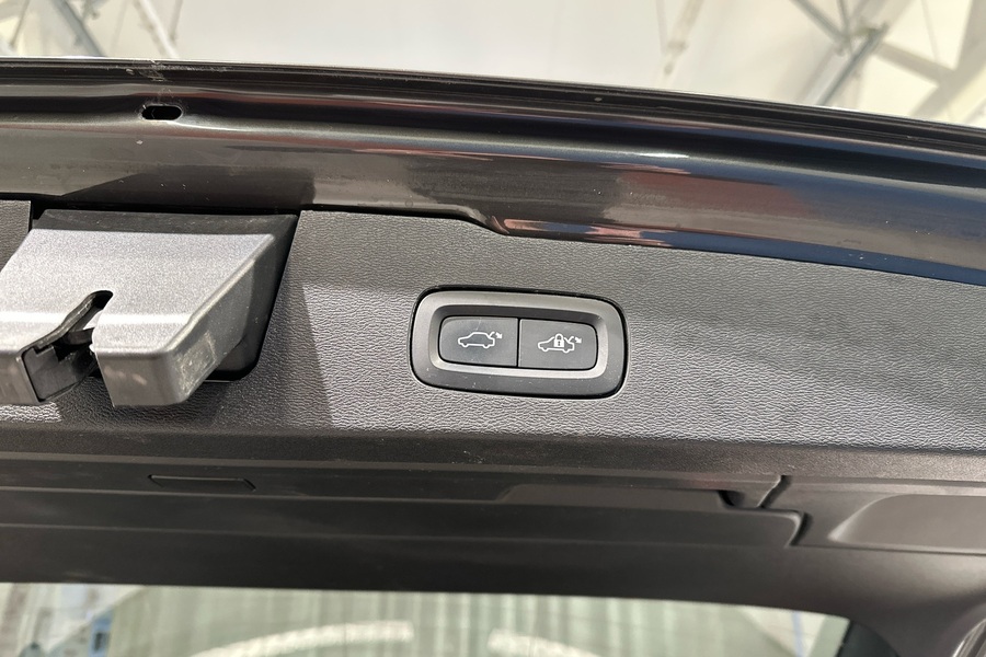 Volvo V60 Cross Country vaihtoauto