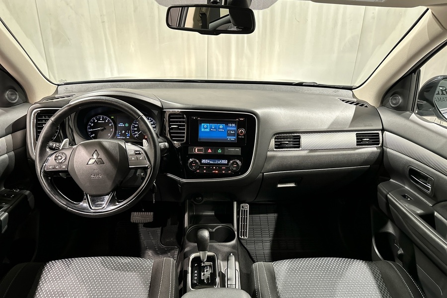 Mitsubishi Outlander vaihtoauto