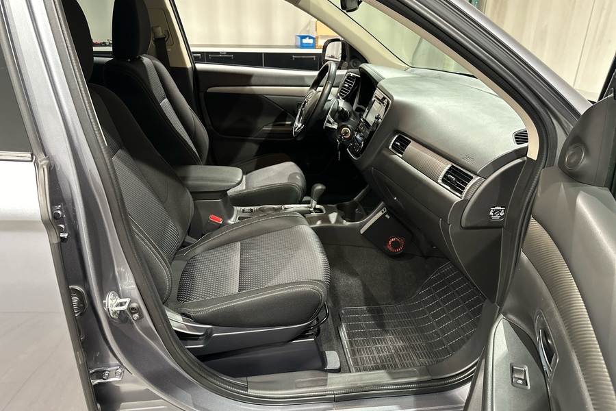 Mitsubishi Outlander vaihtoauto