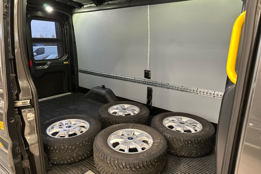 Ford Transit vaihtoauto