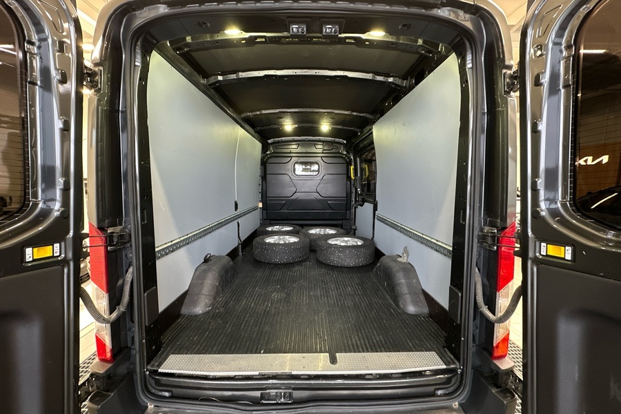 Ford Transit vaihtoauto