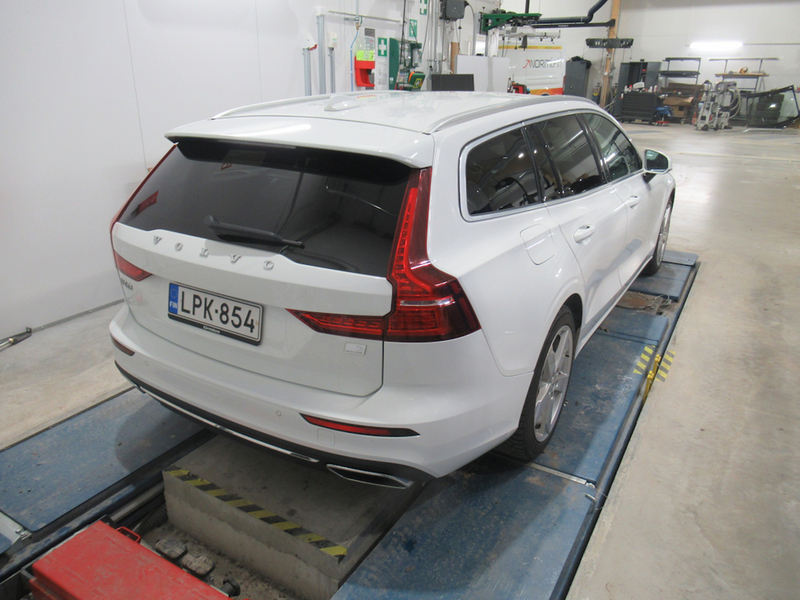 Volvo V60 vaihtoauto