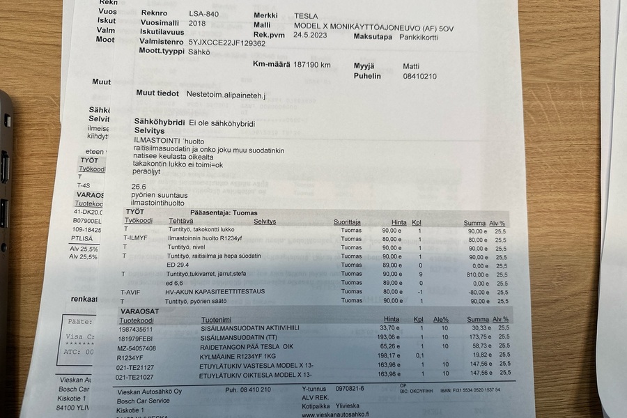 Tesla Model X vaihtoauto