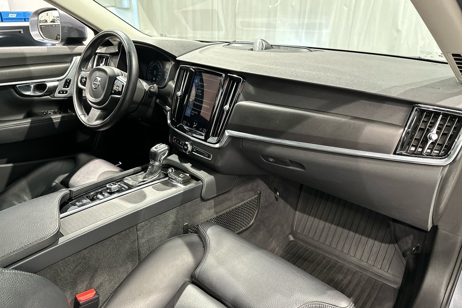 Volvo V90 Cross Country vaihtoauto