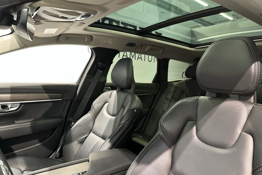 Volvo V90 Cross Country vaihtoauto