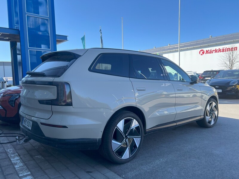 Volvo EX90 vaihtoauto
