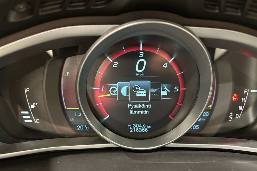 Volvo V40 Cross Country vaihtoauto