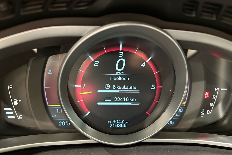 Volvo V40 Cross Country vaihtoauto