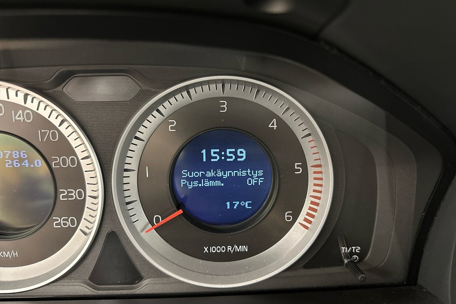 Volvo XC60 vaihtoauto