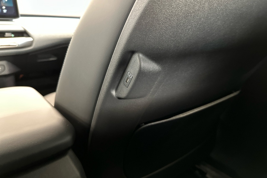 Kia EV4 vaihtoauto