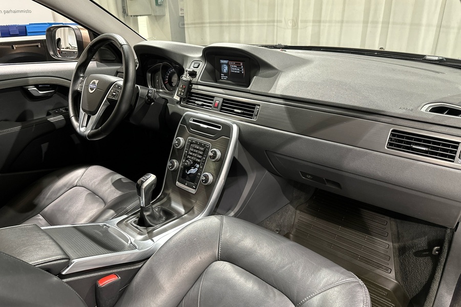 Volvo XC70 vaihtoauto