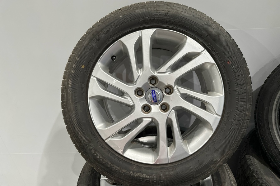 Volvo XC70 vaihtoauto