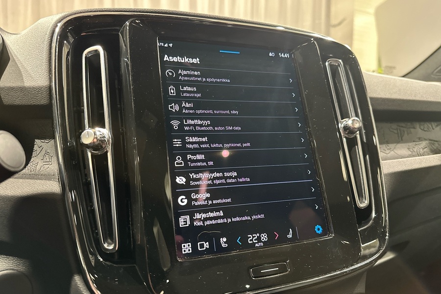 Volvo C40 vaihtoauto