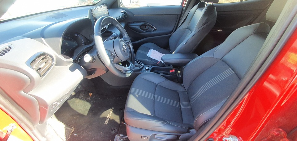 Toyota Yaris Cross vaihtoauto