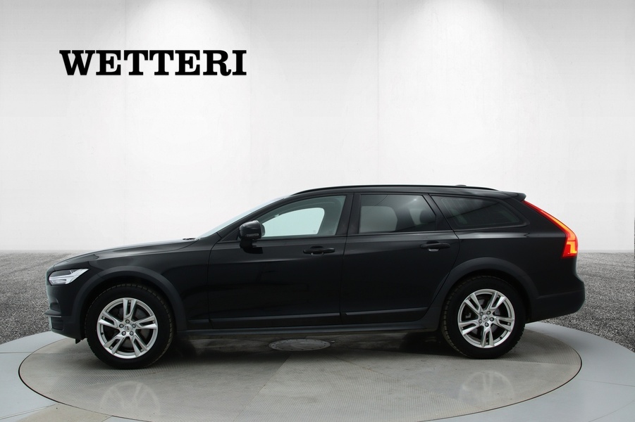 Volvo V90 Cross Country vaihtoauto