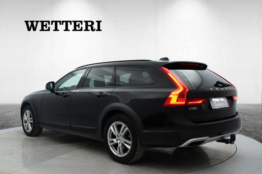 Volvo V90 Cross Country vaihtoauto