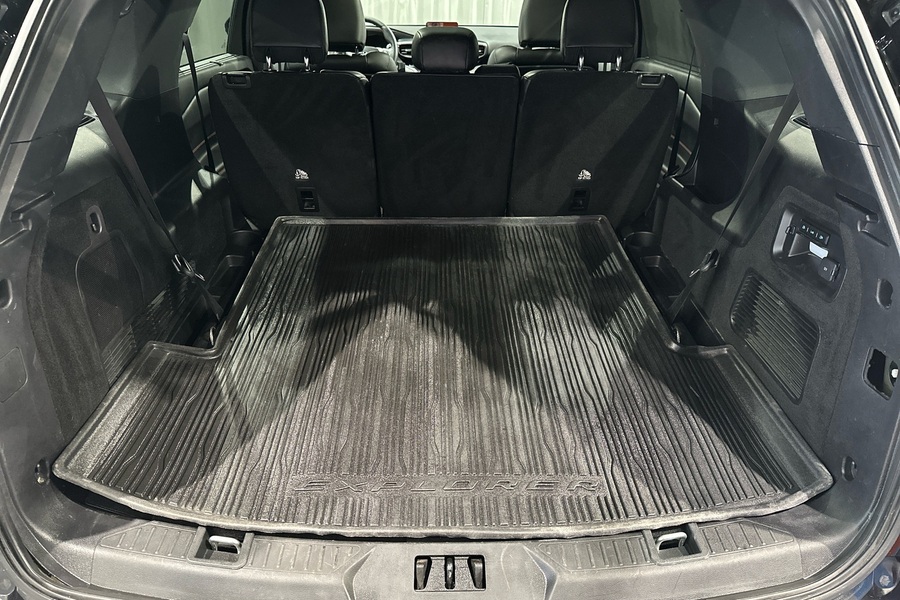 Ford USA Explorer vaihtoauto