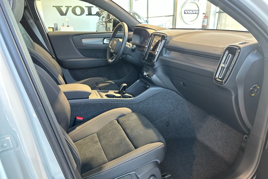 Volvo EC40 vaihtoauto