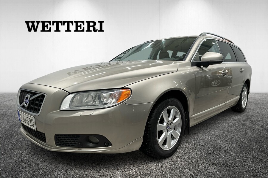 Volvo V70 vaihtoauto