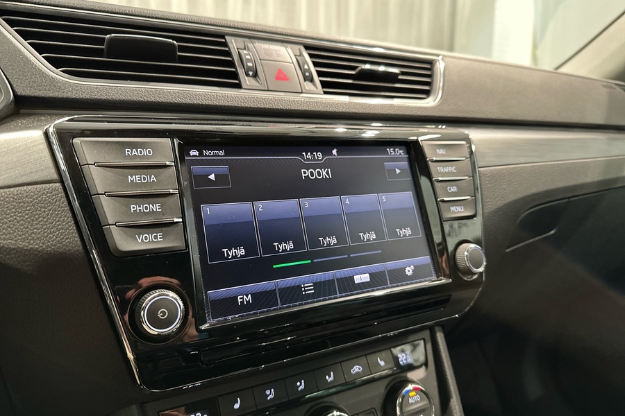 Skoda Superb vaihtoauto