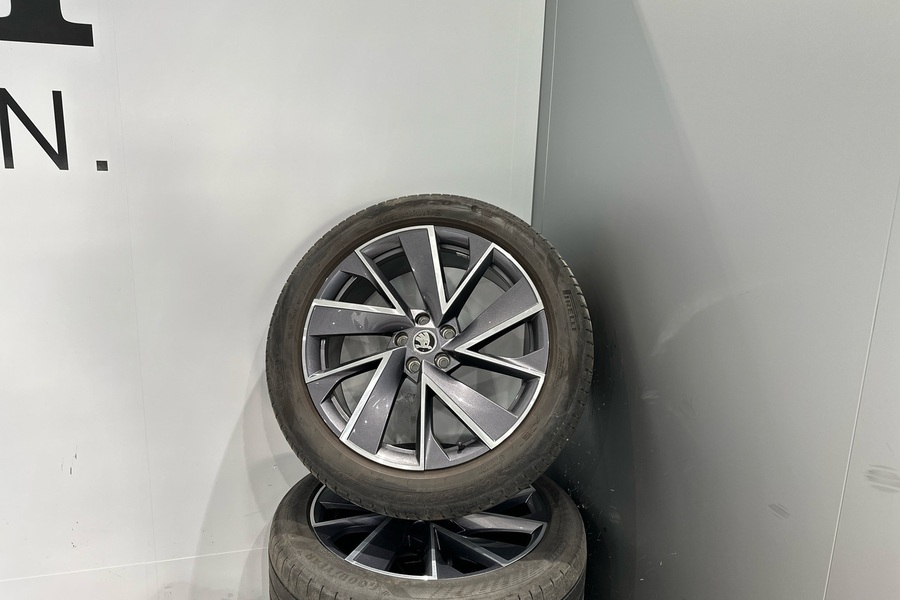 Skoda Enyaq vaihtoauto