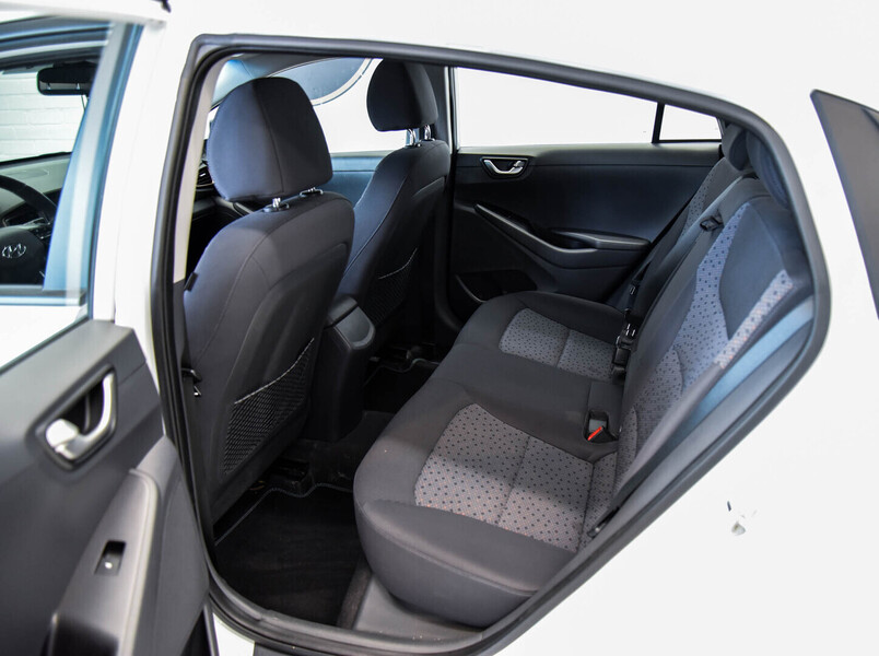 Hyundai IONIQ electric vaihtoauto