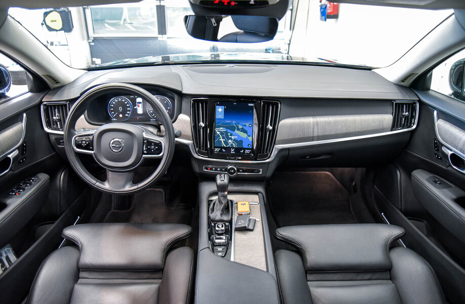 Volvo S90 vaihtoauto
