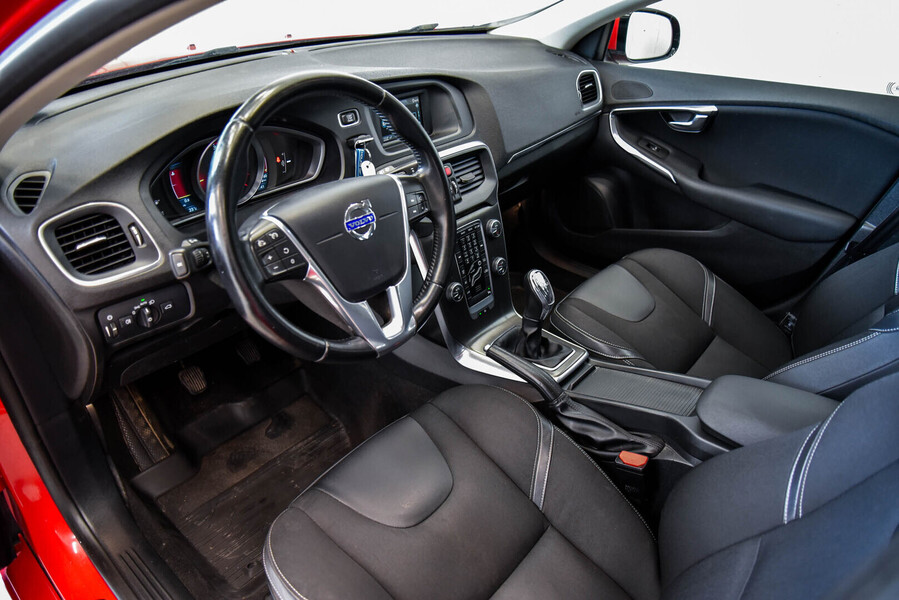 Volvo V40 vaihtoauto