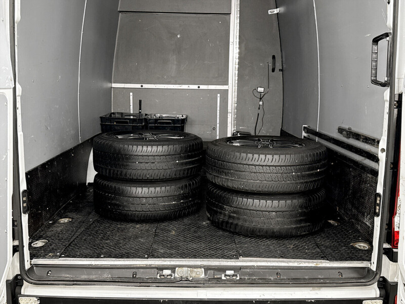 Iveco Daily vaihtoauto