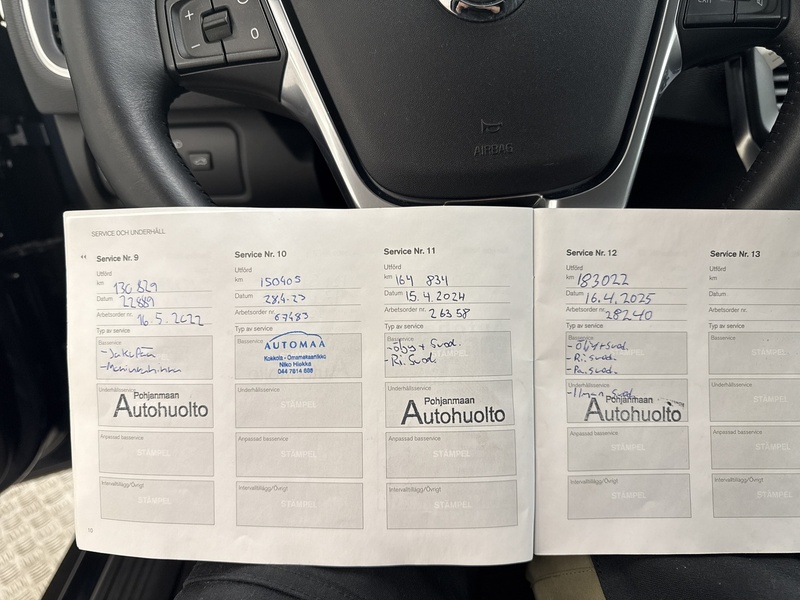 Volvo V40 Cross Country vaihtoauto