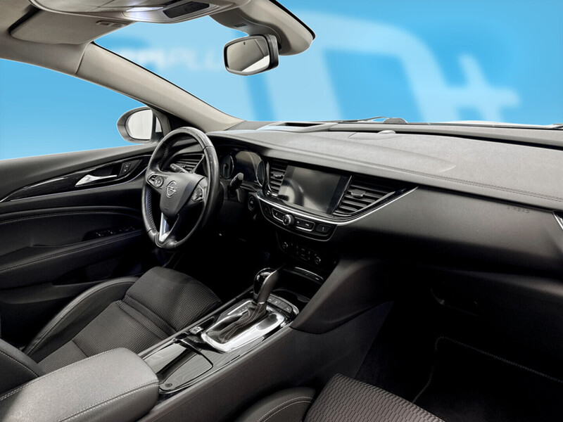 Opel Insignia vaihtoauto