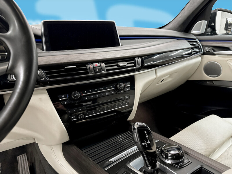 BMW X5 vaihtoauto