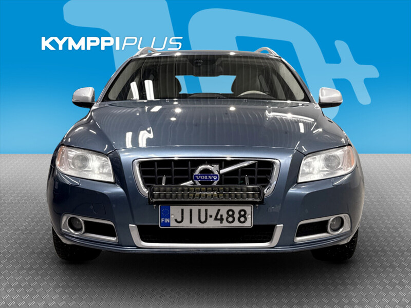 Volvo V70 vaihtoauto