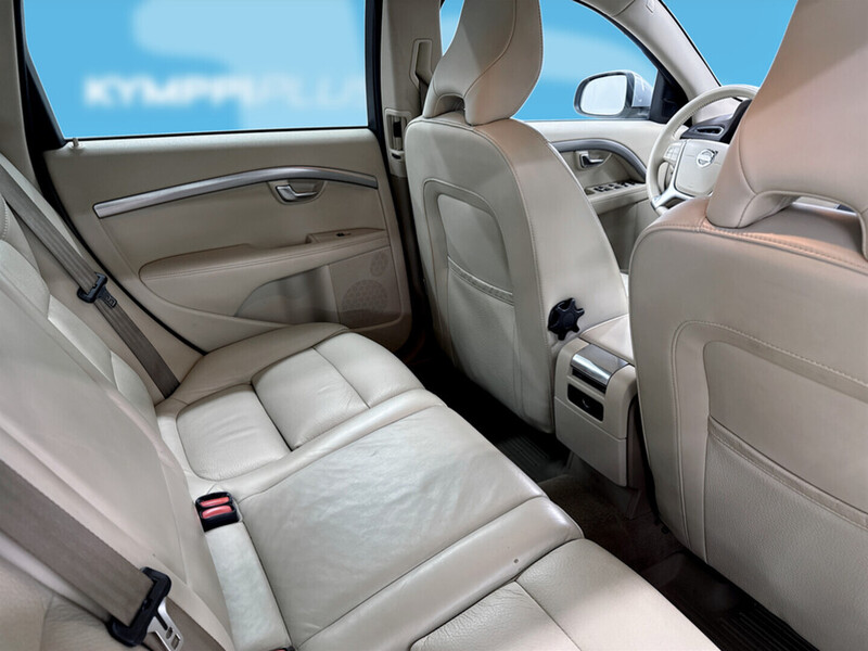 Volvo V70 vaihtoauto